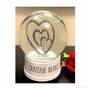 NEW Rae Dunn Grateful Heart Musical Snow Globe